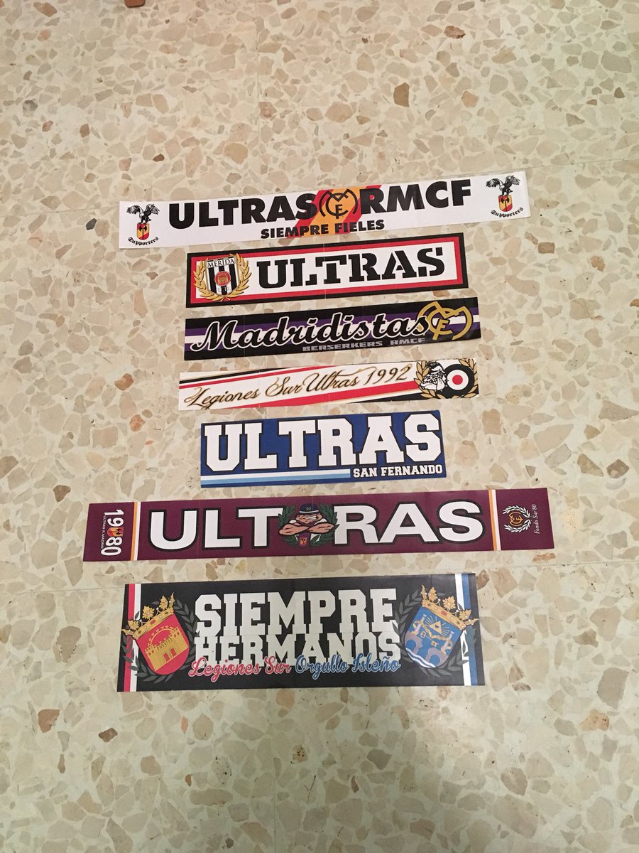 Pegatinas para venta, interesados privado.