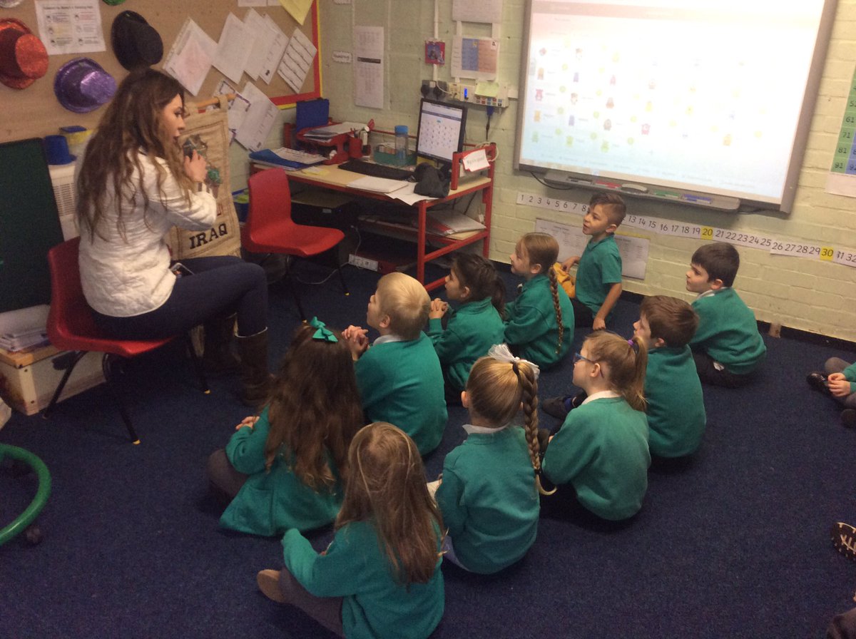 Springwood_Prm's tweet photo. A parent answering our questions about Iraq! #springgeog https://t.co/O0TxNt00lA