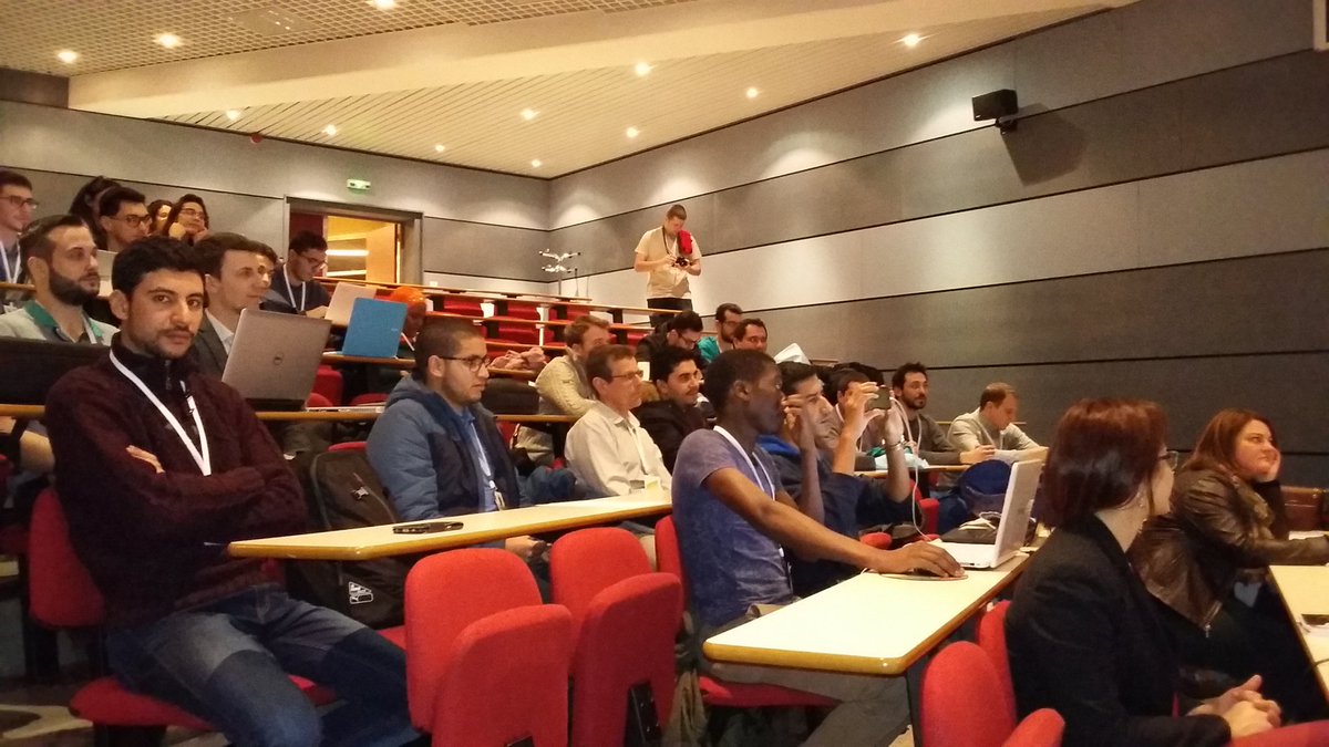 elia_mario68's tweet photo. #cimlh démarrage du Challenge Industrie à l Ensisa Mulhouse https://t.co/e85mzwWiMC