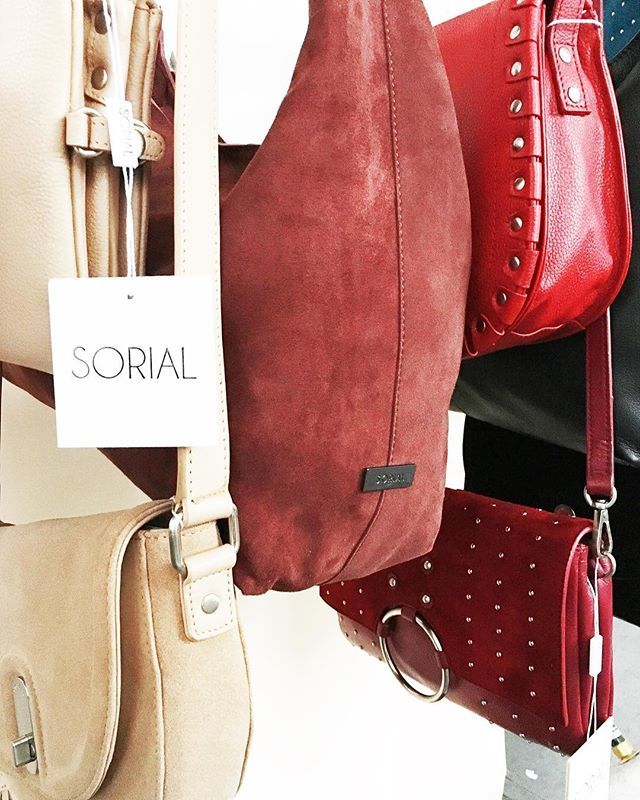 ShopSorial's tweet photo. One of these bags are 75% off 💌💌💌 Click the link in our profile to find out! #sorialstyle https://t.co/OIdkT5BrnO https://t.co/ijJtQ2sP7o