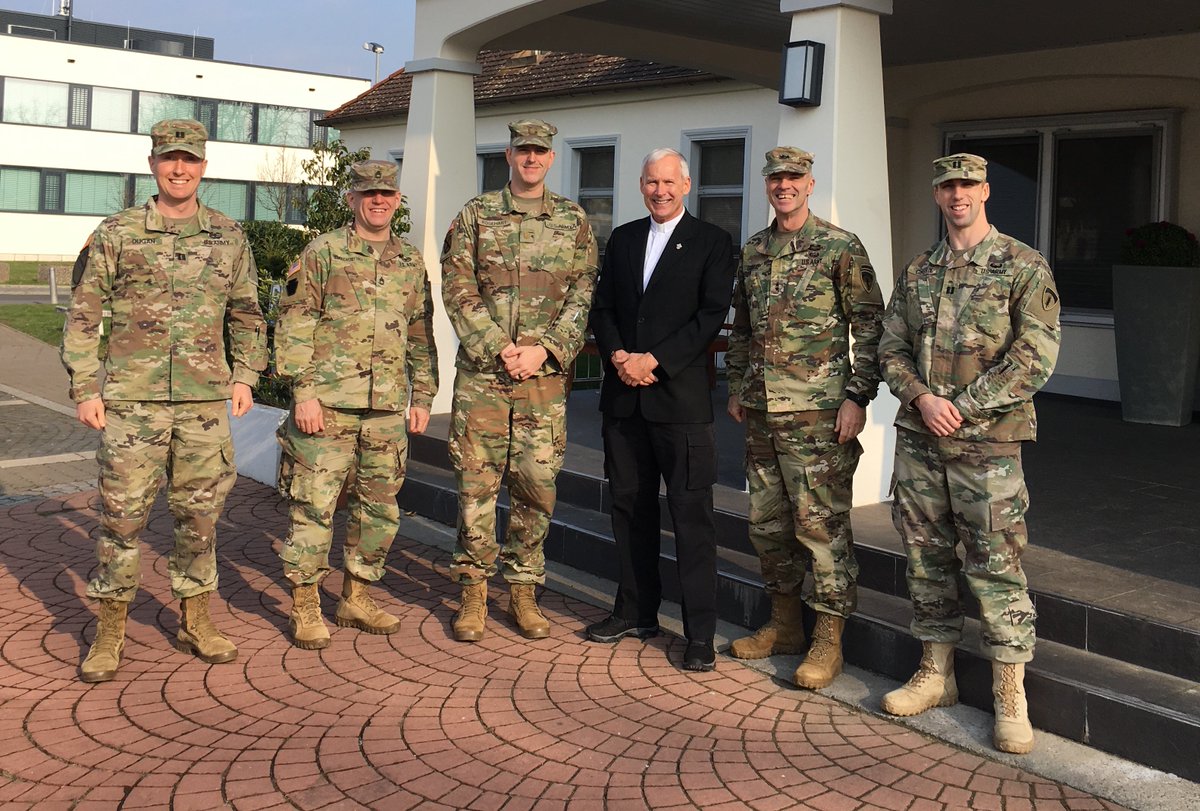 JLGronski's tweet image. Good to have Bishop Rick Spencer of the Archdiocese of Military Services - USA visiting our team at #USAREUR. Thanks Bishop Spencer for the moral, ethical, &amp;amp; spiritual guidance you provide to our Soldiers.
