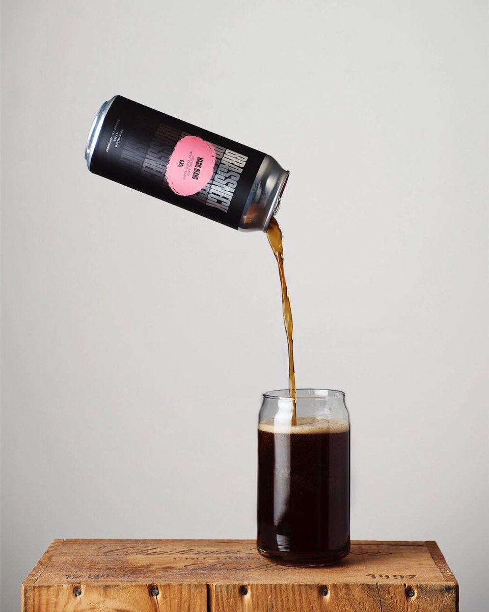 Our new guide to the BC Beer Bloggers that you should follow: ow.ly/NBs130igPGI Who would you add to the list?

Included in the list is the creative photo snapping genius, <a href="/BeertifulBC/">Beertiful BC</a>.
He took this picture of Magic Beans Coffee Beer from <a href="/Brassneckbrew/">Brassneck Brewery</a> .