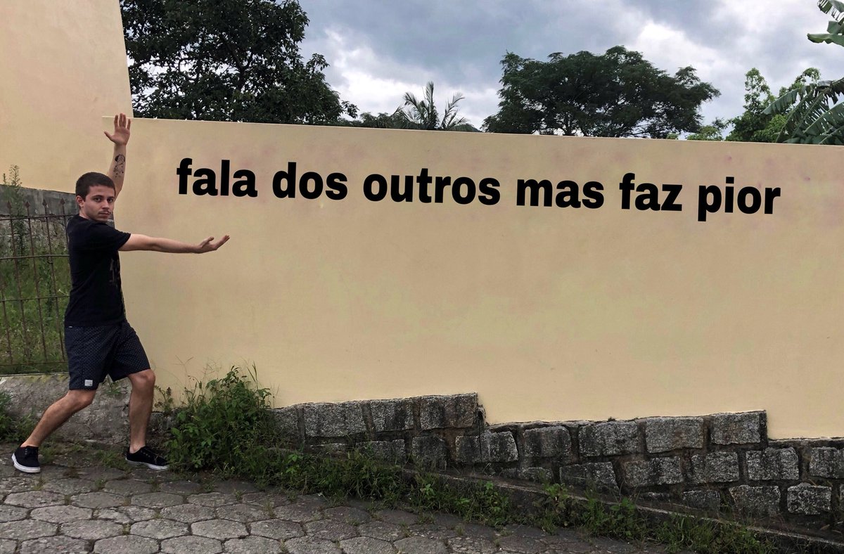 paiva's tweet photo. trago verdades https://t.co/9NoF7cruHw