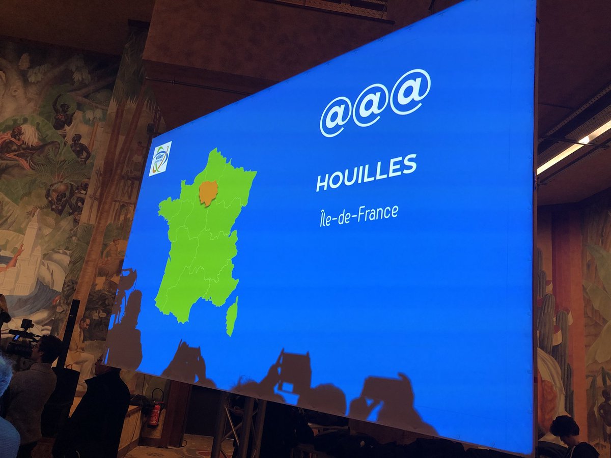 AMIF_asso's tweet photo. .@Villes_Internet, félicitations à @VilledeBagneux @bourglareine92 @Breuillet91 @78460chevreuse @Fontainebleau @VilleGagny @villehouilles @LHay_les_Roses #LePlessisBouchard #LePlessisPate @Versailles @VilleVillejuif @ville_viroflay pour ces @@@ #VillesInternet2018 #IledeFrance https://t.co/MkuVtZqrRJ