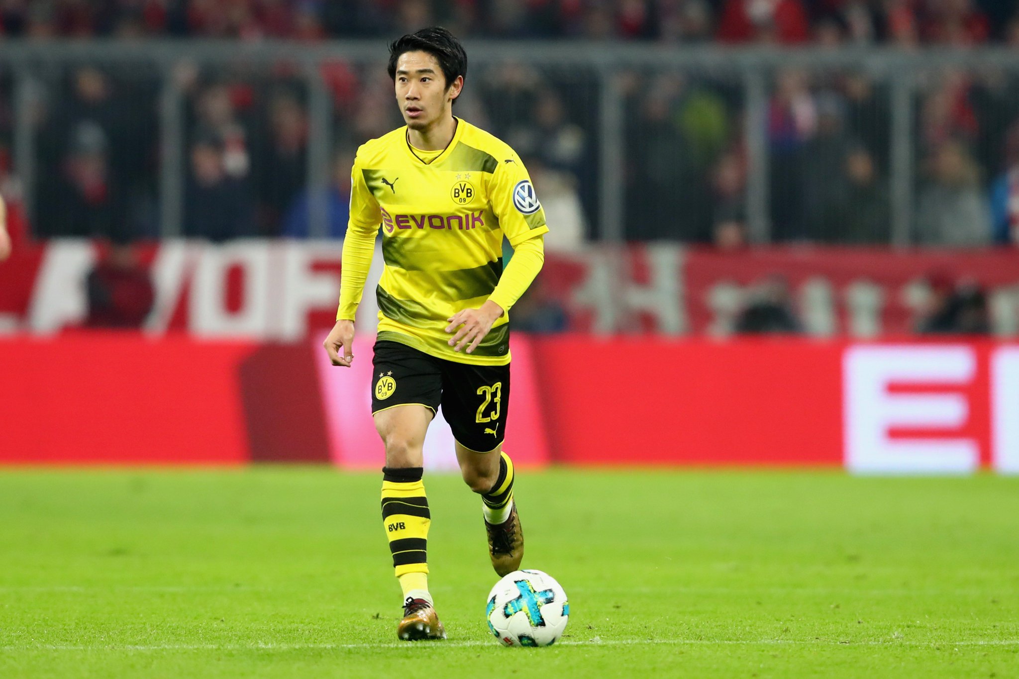 Football Zone Web 香川真司 全盛期はまだ先 完全復調の ドルトムント 香川 ブンデス公式が 伸びしろ に言及 詳しくはこちら T Co Jekcv6yhnf 不遇の マンu 時代 トゥヘル ボス時代を経て ドルトムント連覇時のような活躍ぶり