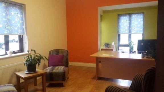 Check out our consultation room in Belmullet! The aim of the Mindspace Outreach Program in Erris is to provide essential support for young people in their own locality, in a setting that feels safe and comfortable for the young person. 
mindspacemayo.ie