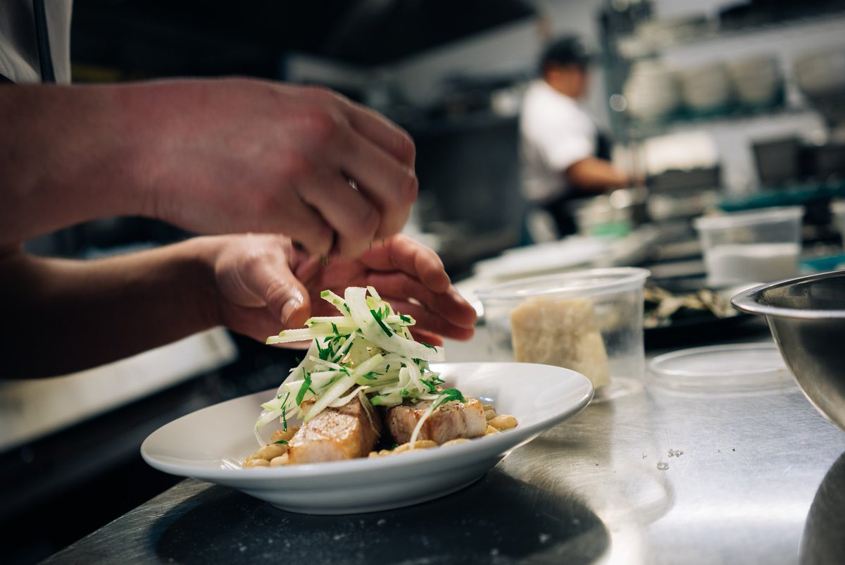 At #BoxcarSocial, we take pride in those little finishes. Have you had the opportunity to peep by #Harbourfront and taste test our new menu yet?