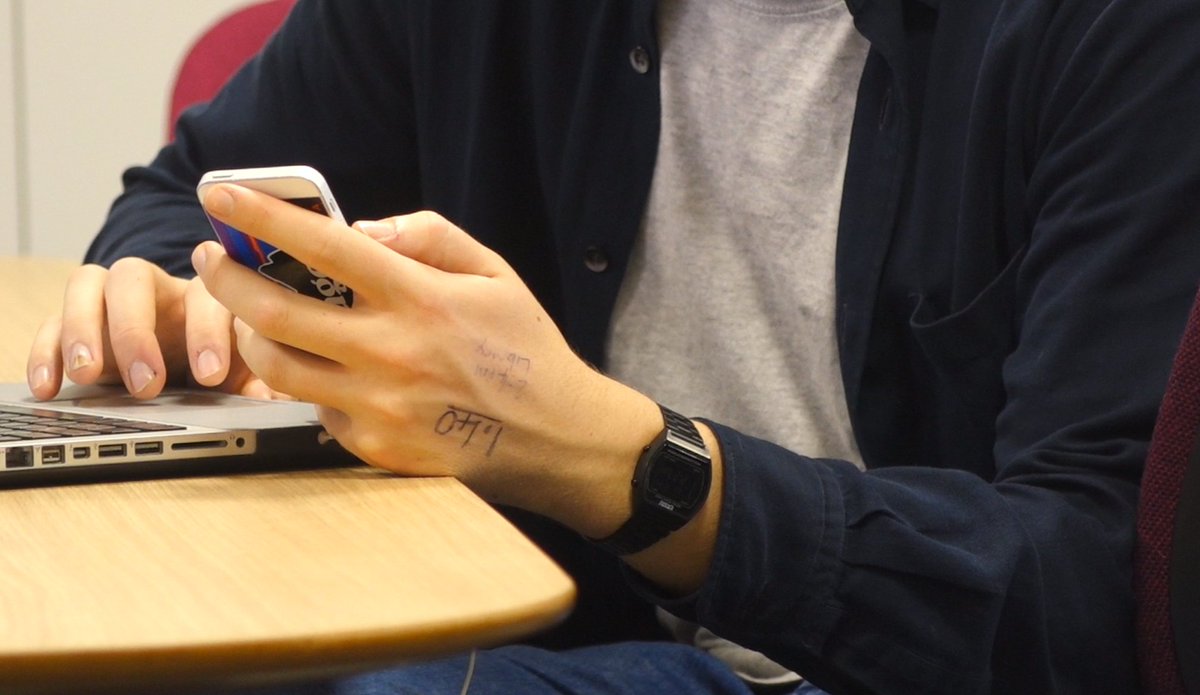 AbilityNet's tweet image. It&apos;s #NationalPizzaDay we don&apos;t offer pizza but here&apos;s a pizza of what we do have. We have expert resources for students! Find out useful tips, app recommendations and more to enjoy whilst eating that margherita abilitynet.org.uk/tags/dsa-and-s… #student #appsforstudy #brainfood