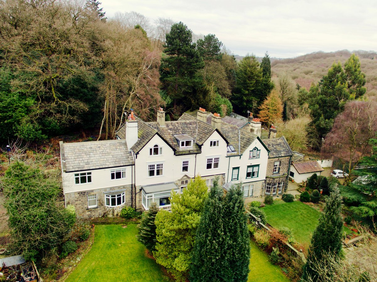 OverviewVisuals's tweet image. Selling a property? We offer aerial photography packages at from only £125.