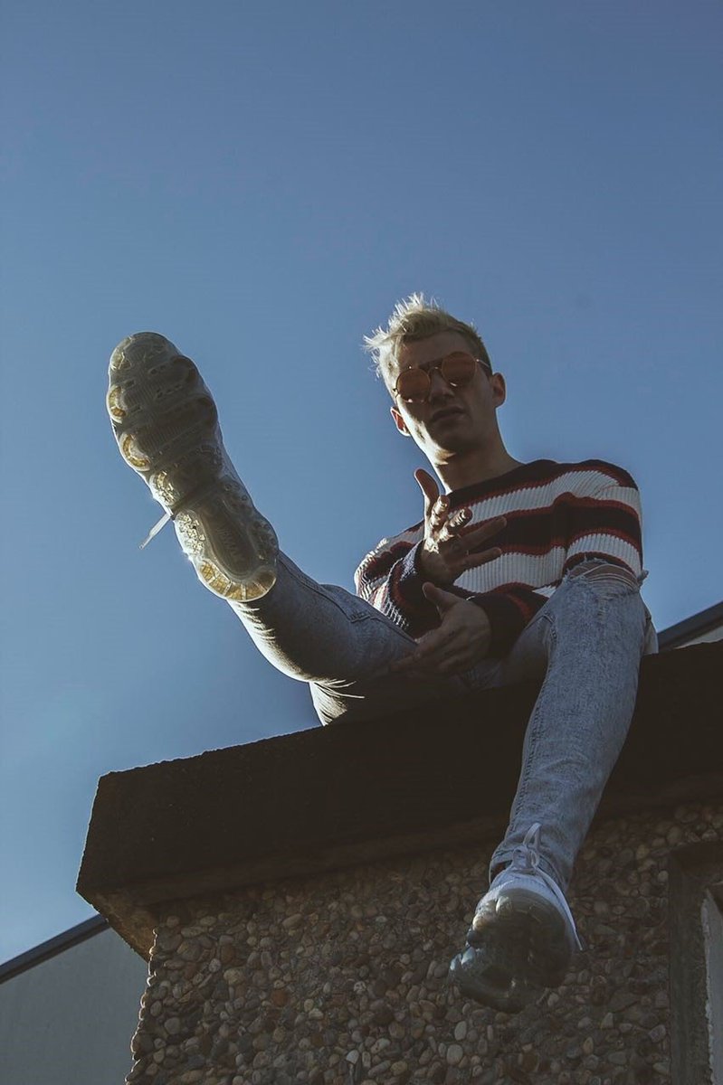 Necesitas calor y sabor para no congelarte??🔥🔥 De lujo porq vuelve "El Niño Sol" <a href="/K1DSUN/">K1DSUN</a> ☀️Actualmente desarrolla su carrera en México aunque es de Asturias. Mezcla el sonido urbano europeo y latino, dándole su toquecito. Coming soon! 💫💫💫#mexico