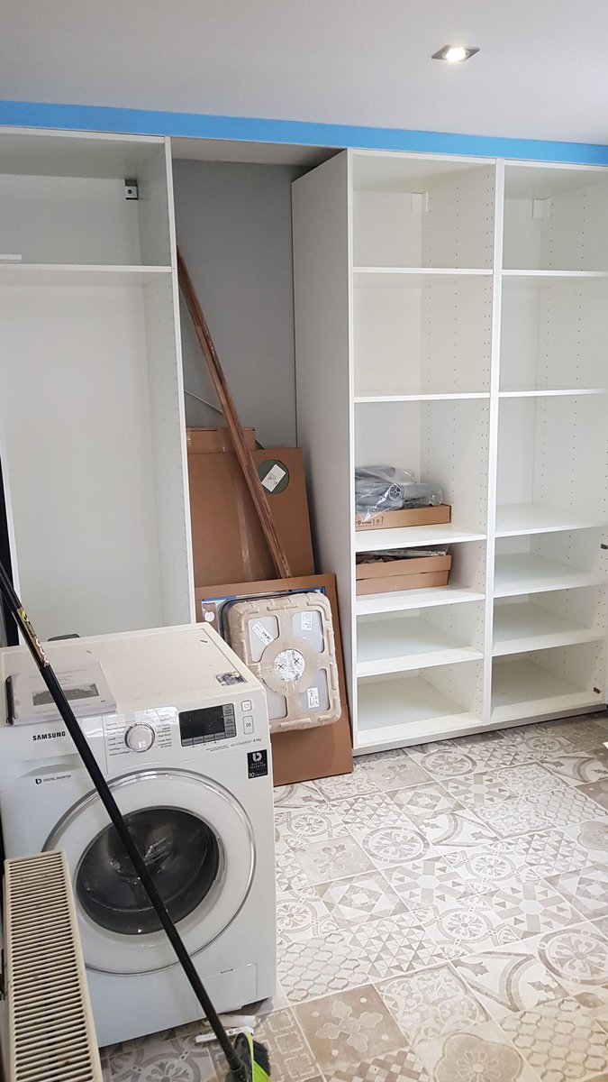 juande_fedez's tweet photo. @IKEASpain @consumidores @IKEA d vergunza me instalais media cocina el dia 6 y tengo que estar hasta el 2 de marzo esperando que vengan a terminarla https://t.co/30Boo9R6GZ