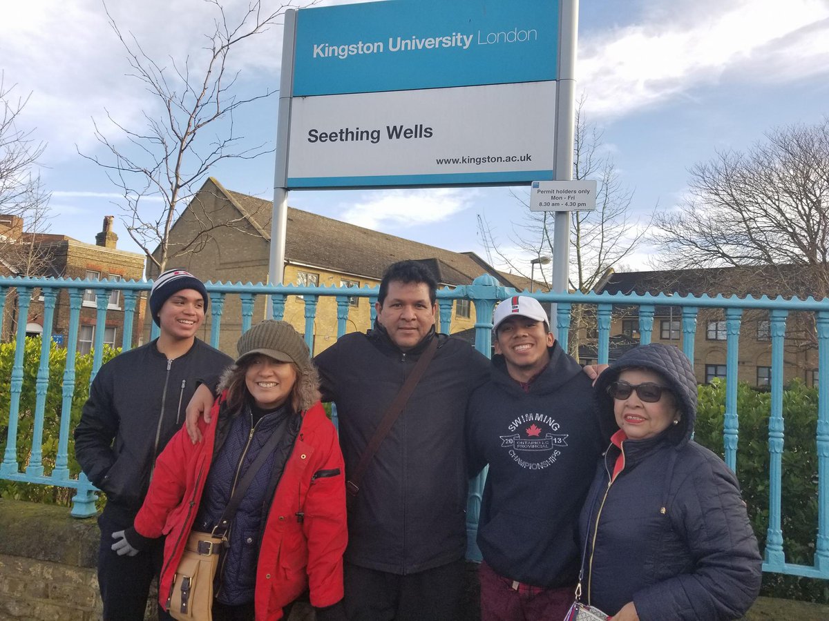 Rogel21Rios's tweet photo. Can't believe I'm more than halfway through my exchange.. its been quite an amaxing experience #UWindsorExchange https://t.co/zDCBGtFUos
