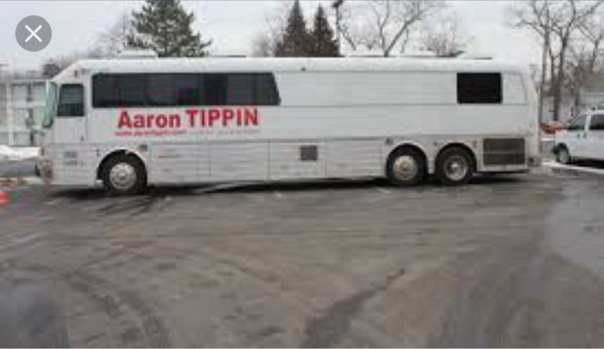 Aaron tippin deals tour