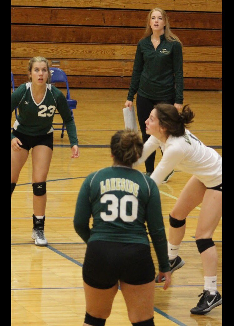 dragons_vball's tweet photo. Happy birthday to senior Libero @harleydioneff 🎈🎁🎉 https://t.co/o154LxOrMD