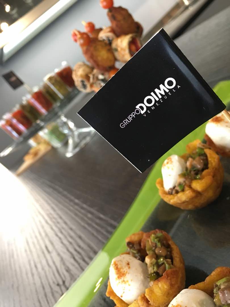 #8Feb En la apertura de la tienda del Gruppo Doimo en Venezuela. 100% Made in Italy <a href="/gruppodoimove/">Gruppo Doimo VE</a> #OpeningGruppoDoimoVE