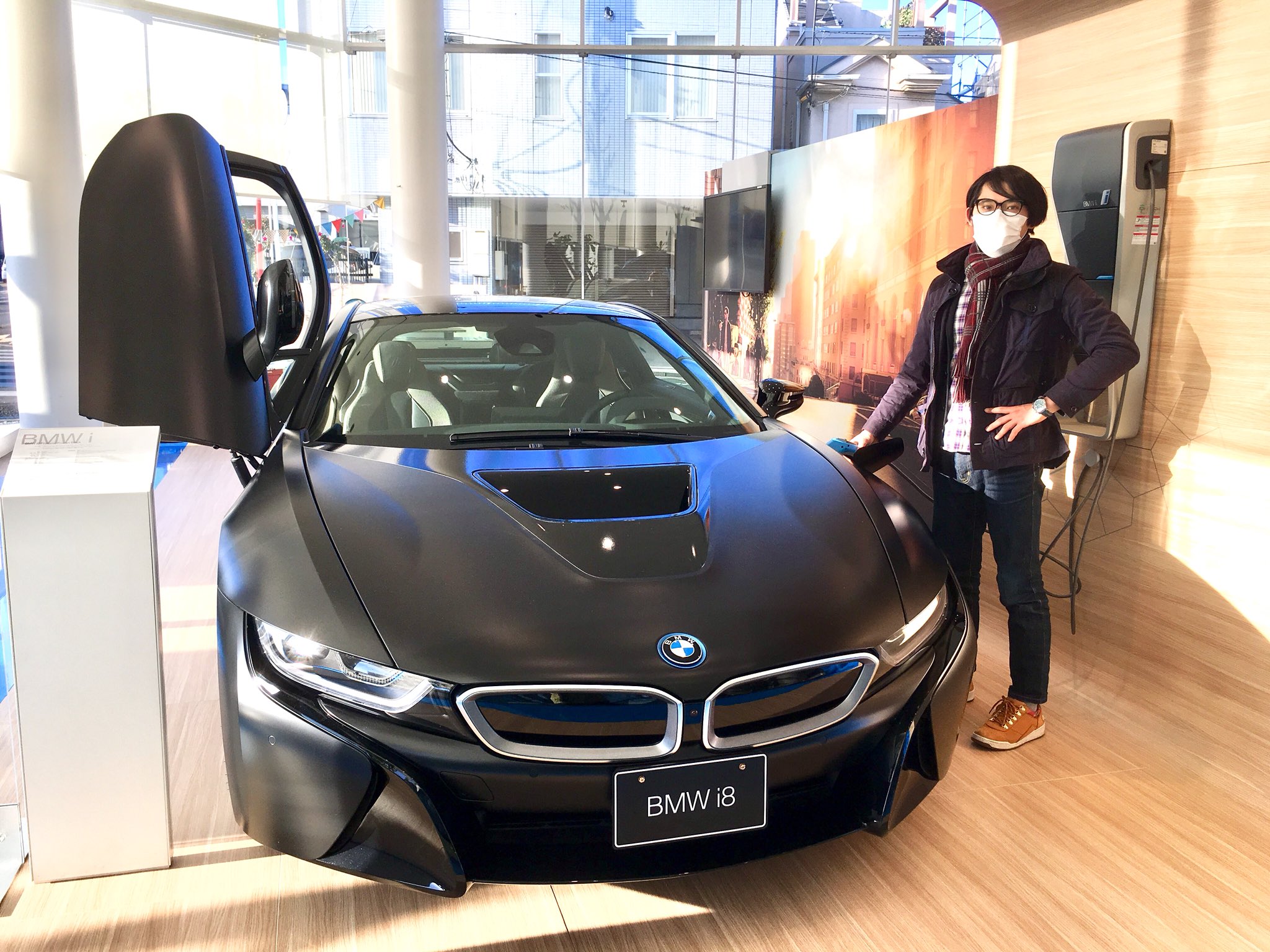 Jirōemons ストークスよでぃー 慶應大youtuber Twitterissa スーパーカー Bmw I8 かっこいい 試乗 スポーツカー スーパーカー 記念撮影 車 新車 高級車 夢 Sportscar Supercar 外車 ドイツ車 Bmw Bmwi8 Germany ガルウイング ドライブ