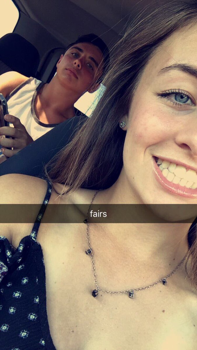 mariahunter21's tweet photo. Happy birfdee to the bestest brother!!! I can’t believe how fast time has gone, I feel like just yesterday you were sticking balloons up your nose playing Minecraft but thanks for doubling as my best friend&amp; always being there for me and making me laugh ily💓🎉 enjoy these pix😈 https://t.co/neF7xMsga4