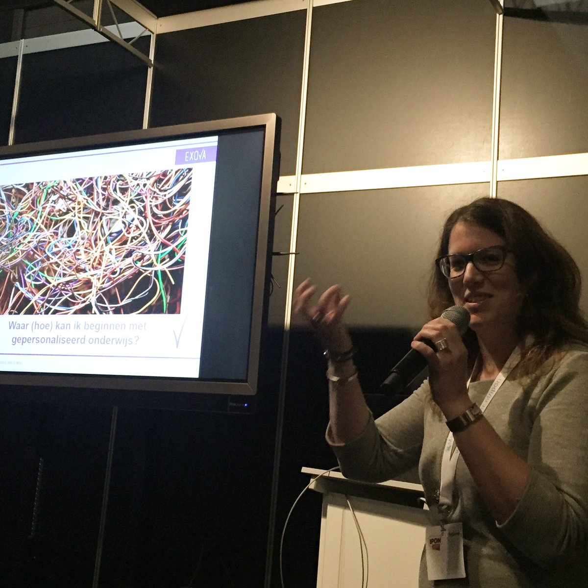 jolien44's tweet photo. Workshop bijwonen van mijn collega @HannekeOosting over de weg naar gepersonaliseerd leren. #exova #IPON2018 #PO https://t.co/IX4xUHlzn5