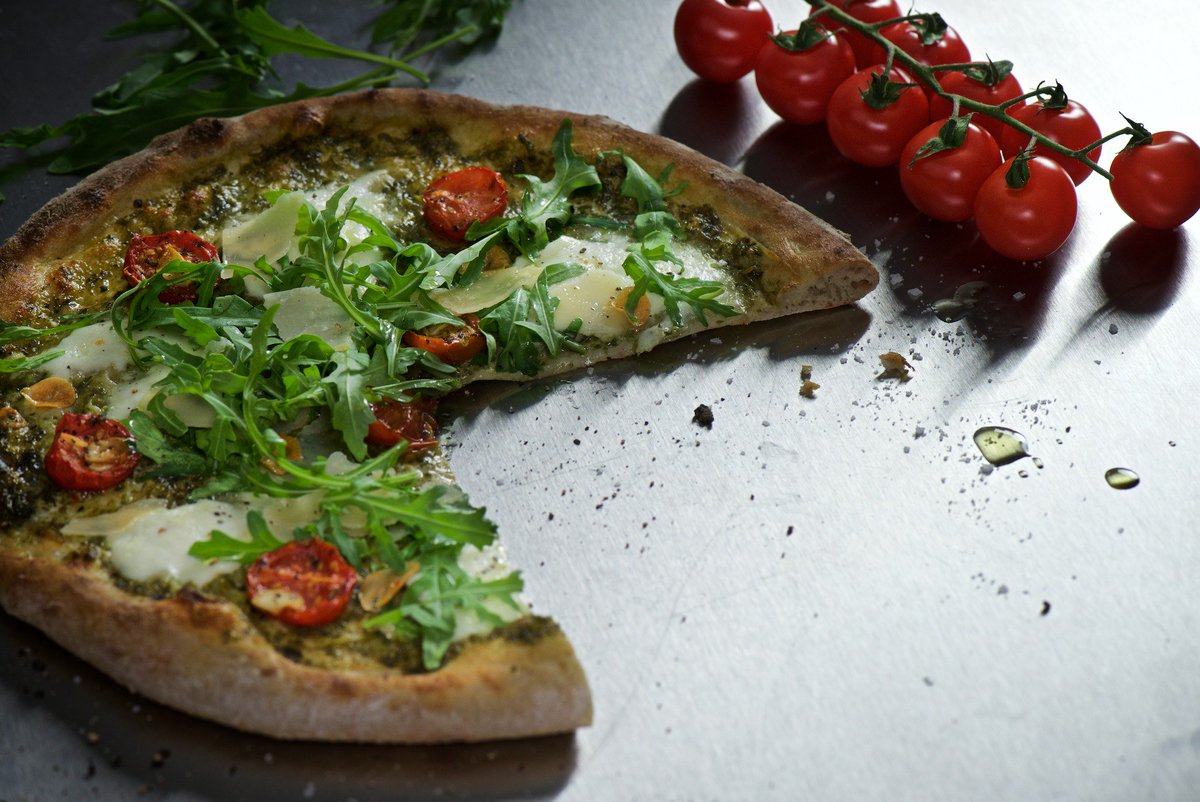 Why say it with flowers when the way to the heart is through the stomach. #PizzaBuzz #sayitwithpizza #ValentinesDay