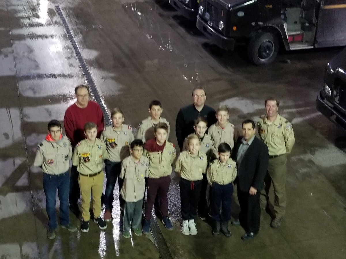 Boy scouts troop 640 learning about logistics and safety. #boyscouts @JohnVPeters @NP_UPSers @NPlains_Safety