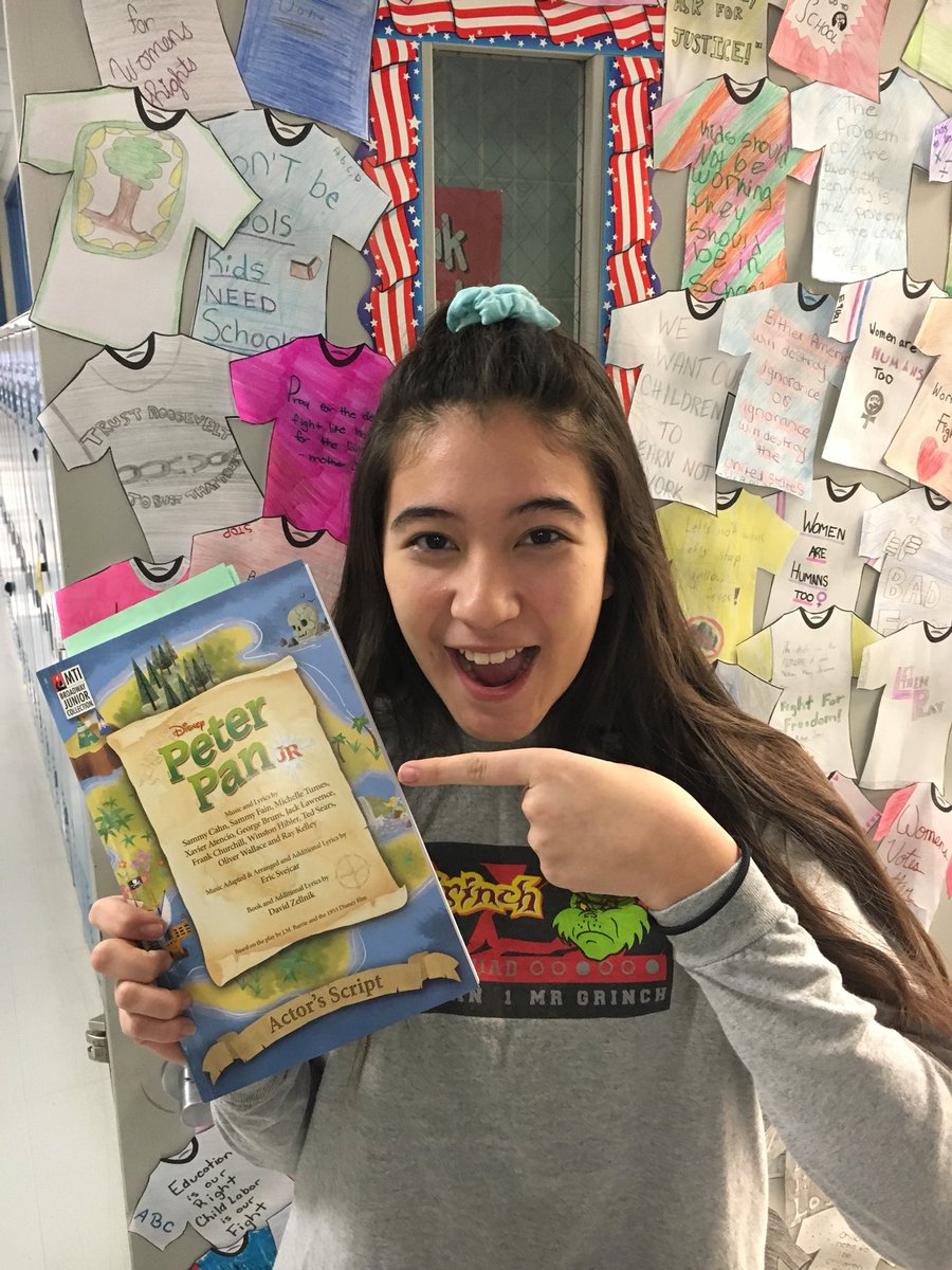 jenlarue2's tweet photo. Peter Pan is in my Advisory! Proud Stage Mom 😍She is going to be fabulous!!! #wdsd7 #wdjh https://t.co/u6q7mEfVk8