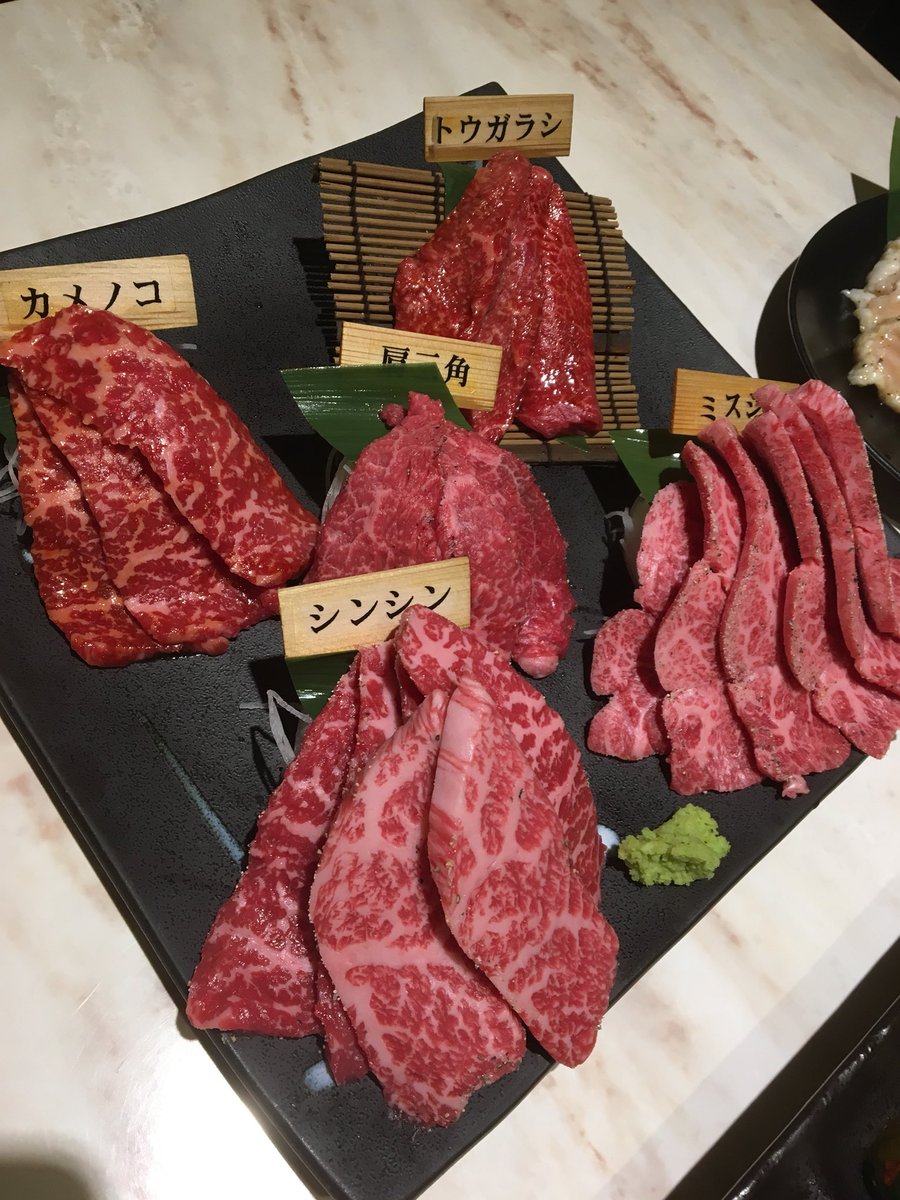 皆さん爆乳晩餐会、
今夜もたっぷりしてますよ！