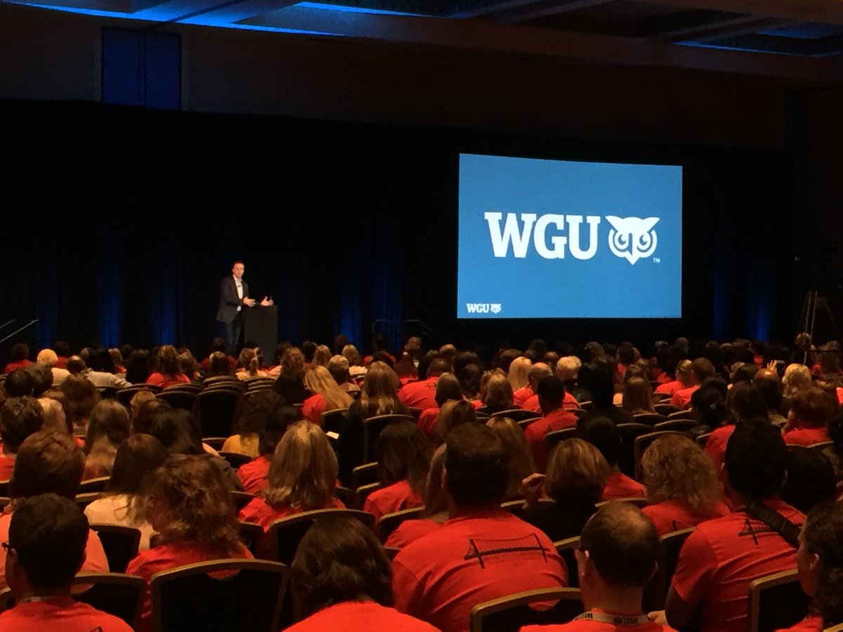 CaroleLiske's tweet photo. #WGUCHP2018 President Scott sharing CHP successes! 25,000 active nursing students! #psiups https://t.co/eDmF9qSkgT