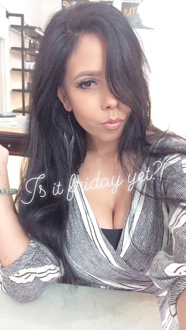 💋 https://t.co/RcxoXbZDDB<a href="/tag/tbt"class="tags"><span>#tbt</span></a><a href="/tag/bunny"class="tags"><span>#bunny</span></a><a href="/tag/sunrise"class="tags"><span>#sunrise</span></a><a href="/tag/meow"class="tags"><span>#meow</span></a><a href="/tag/cancun"class="tags"><span>#cancun</span></a>