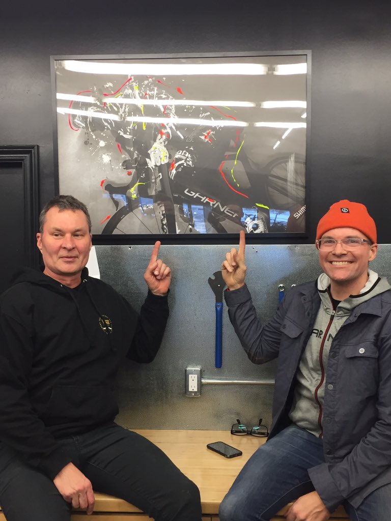 Louis Garneau tweet media