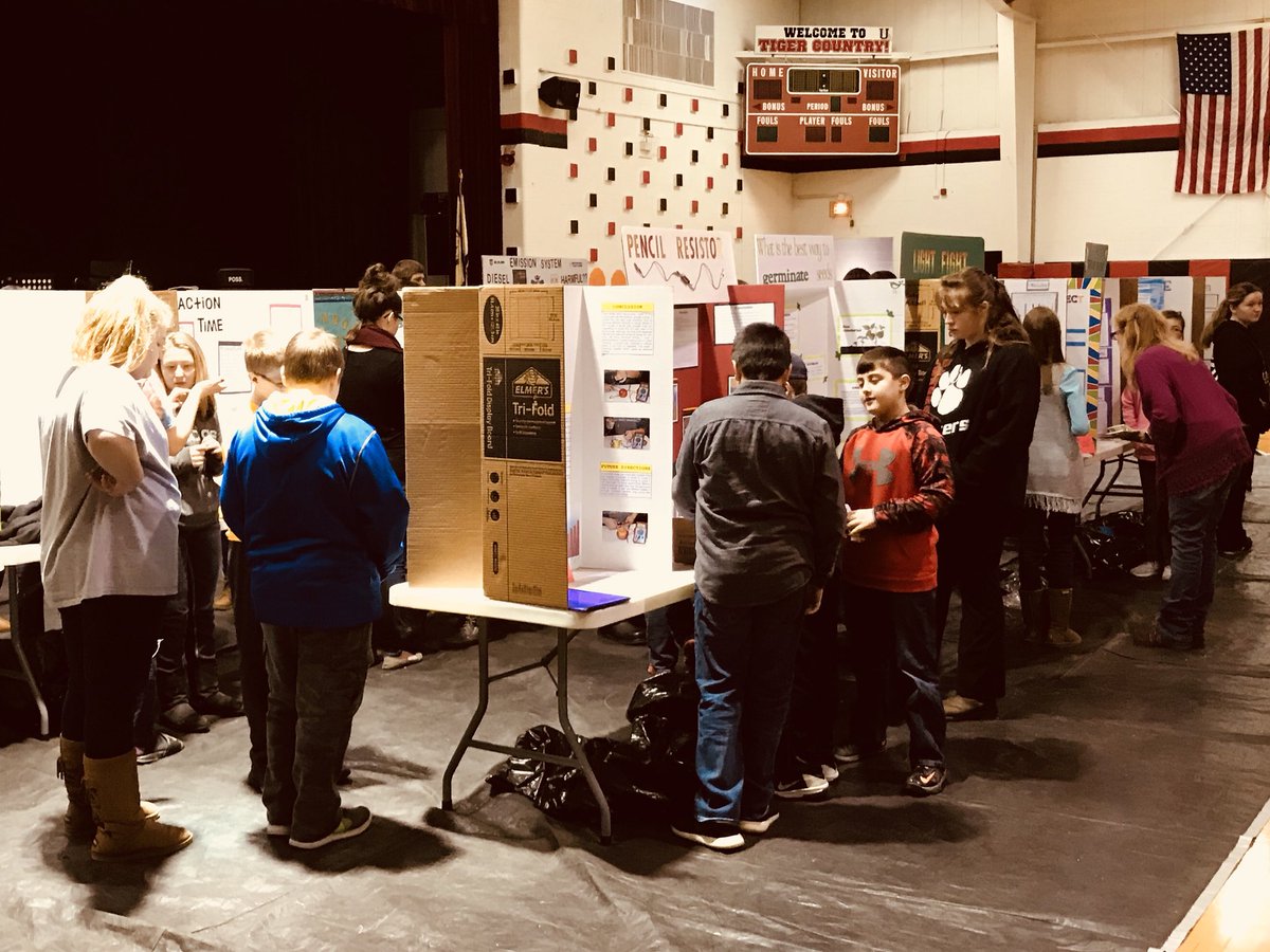 grantschoolswv's tweet photo. The Grant County #ScienceFair is underway @UnionEdComplex Good luck to all participants! https://t.co/qX0S4bAwte