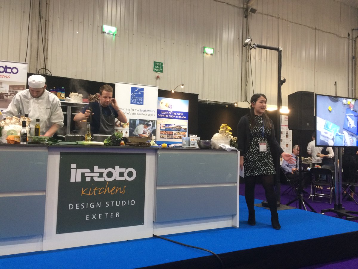 Our <a href="/rajinagurung/">Rajina Gurung</a> is @Tasteofthewest talking how to protect endangered fish by choosing #sustainable underutilised seafood with <a href="/rivercottage/">River Cottage</a> @axcanteen <a href="/matthewdowning7/">Matthew Downing</a> 

Pick the right fish with the #GoodFishGuide 🐟🐟🐟mcsuk.org/goodfishguide/…