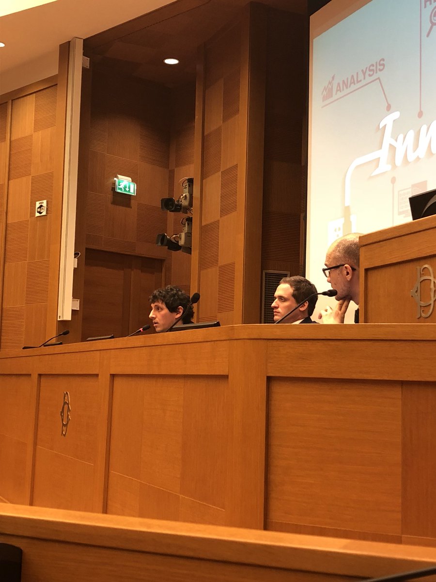 edocolombo's tweet image. Innovazione Startup Studenti @GLComandini e @sbenedikter a @Montecitorio incontrano i giovani imprenditori