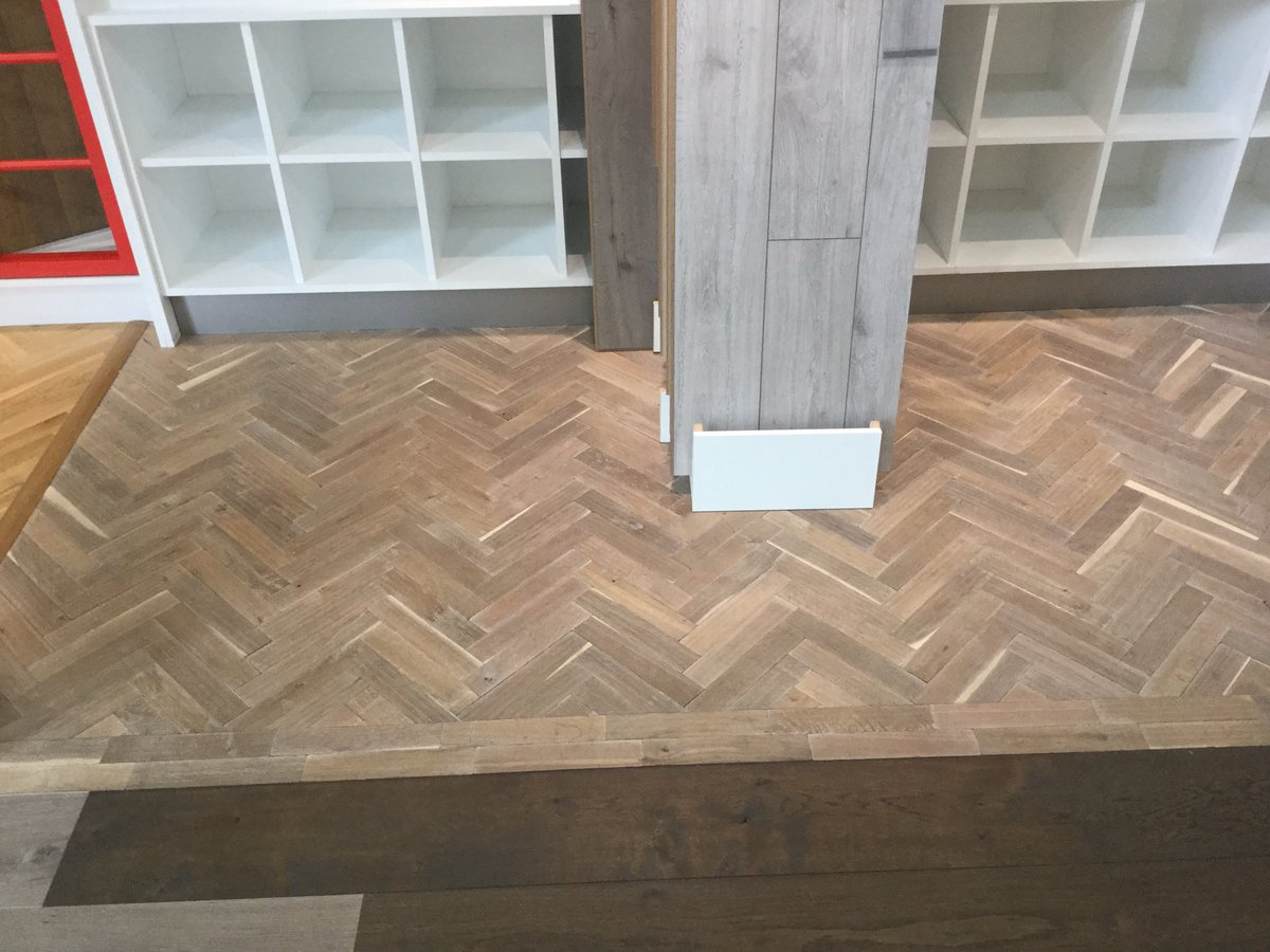 canadiafloors's tweet photo. Beautiful Herringbone collection with 7 new colours coming soon https://t.co/eUdsy7rlJq