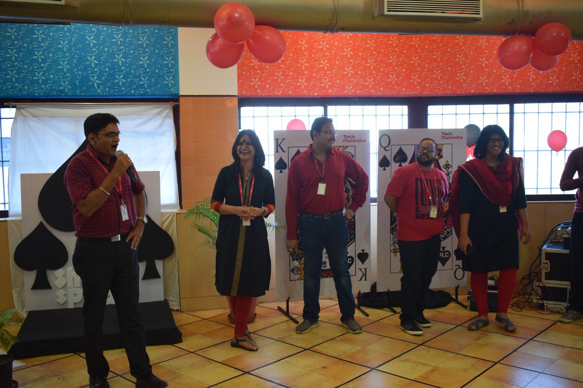 mitrasourav86's tweet photo. With the king and queen and the ACE Sharda Ekatvam Launch.#ekatvam2018 @kalpanadivadkar @vrindapisharody @aditbh @mathur_dilip @MishraSabya @vpnirbhya @rajendra_medhi @tech_mahindra @techmahindracsr @JoshPune @ChetanJAgrawal1 @thenielsalvi https://t.co/Ek9SqSrNpB