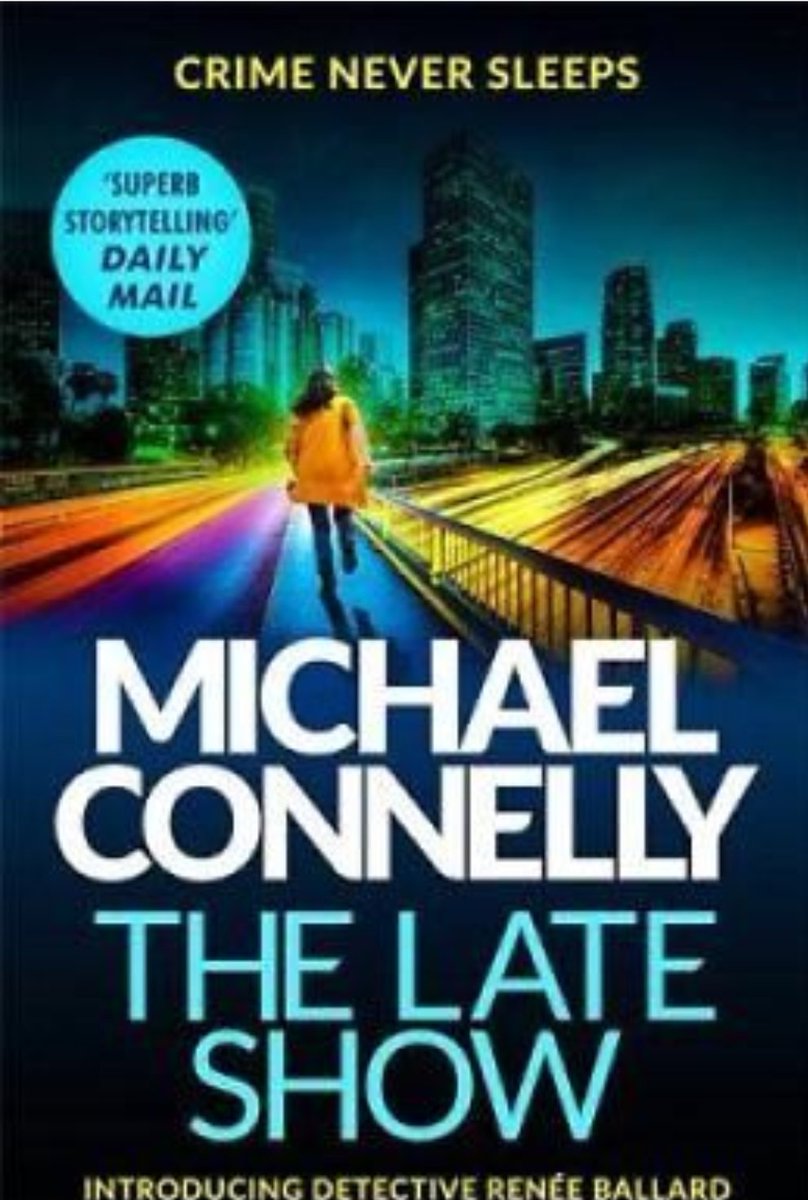 gillart12's tweet photo. Michael Connelly in top form best #crimefiction I've read for awhile @murdermystery #goodreads @Waterstonesthanet #fiction https://t.co/96Rm4SkSgD