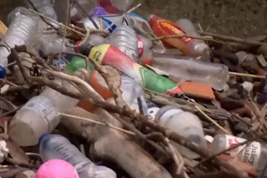 LANACION's tweet photo. La solución noruega para acabar con la basura plástica en los océanos https://t.co/QY0qoJTEBA https://t.co/7B4V0MCEQ7