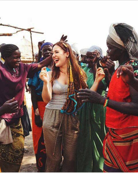 Blogger Sabina interacting with #SPRSNU beneficiaries in Adjumani District last week. We are proud that our intervention is bringing such smiles to refugees and host community #WithRefugees #EUTF #AfricaTrustFund <a href="/petrpribyla/">Petr Pribyla</a> <a href="/EUinUG/">EU in Uganda</a> <a href="/europeaid/">@europeaid</a>