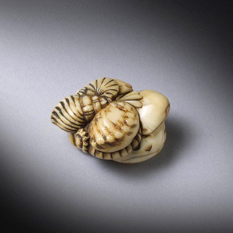 SteveSlyJapArt's tweet photo. latest arrival at Steve Sly Japanese Art - https://t.co/BFgQuBt9lW -
#antique #art #Japanese #japan #japaneseworksofart #Steveslyjapaneseart
#stevesly #ivory #marine #netsuke #shells #conch #edoperiod #seashells #onlinegalleries #sellingantiques #lapada https://t.co/7Ol70ZxuFe
