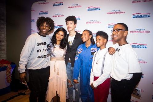 backgar's tweet photo. .@AmFam hosts "Young, Gifted and Dreaming Fearlessly" Summit https://t.co/zSMa1ZUC8S #iWork4AmFam https://t.co/E5ZSpWCUfk