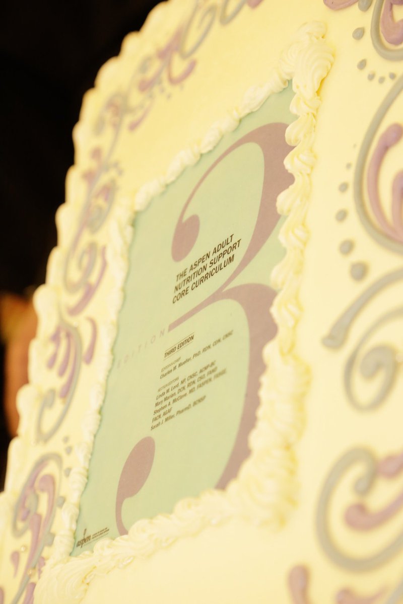 ASPEN_nutrition's tweet photo. Who had a slice of #AdCore3 cake? We loved celebrating the release of the ASPEN Adult Nutrition Support Core Curriculum, 3rd Edition with everyone at ASPEN18! #tbt #ASPENConference https://t.co/LVNPecWoin
