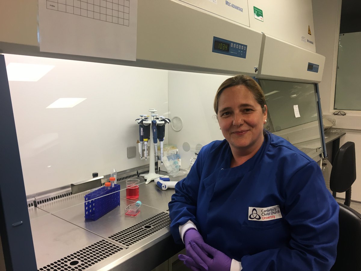 CanterburyCCUni's tweet photo. Our research, in collaboration with  @Roy_Castle_Lung and @LivUni, hopes to lead to earlier detection of lung cancer https://t.co/eCkXwUXeSf #CCCU #LetsHelpBeatCancer https://t.co/UygH3I55IF