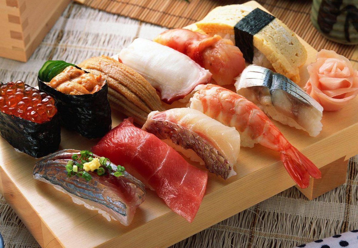 blogTO's tweet photo. #Toronto is getting a conveyor belt sushi bar https://t.co/U1wxrbWIFo https://t.co/v6zUvRZSSX