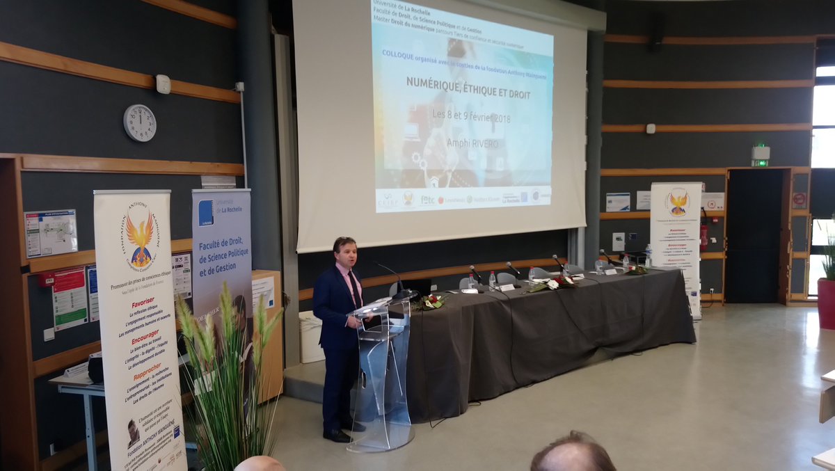 UnivLaRochelle's tweet photo. ⭕️ Lancement du #colloque "#Numérique, #éthique et #droit" par le Centre d’Études Juridiques et Politiques (#CEJEP) à l'Université de La Rochelle. Un programme riche autour d'un monde #numérique, #sécurisé, #responsable et #équitable. https://t.co/2rpeJyasS6