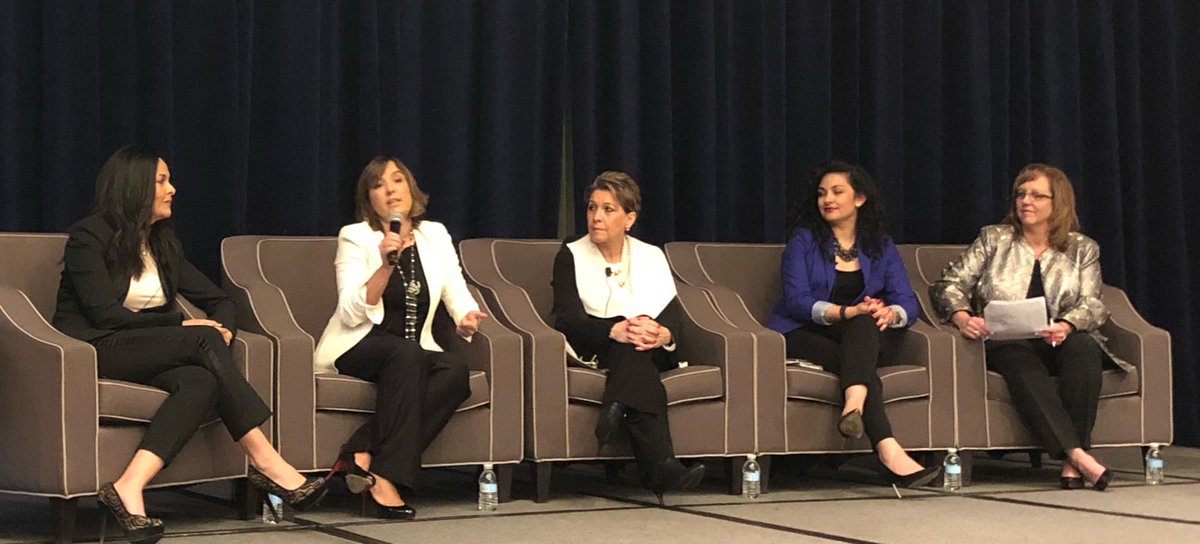 WandaBHope's tweet photo. J&J’s @DudaKertesz dropping knowledge on @LATINAStyleMag panel of Latina Executives of the Year! #LS502018 #latinaexecutives #mycompany #diversity #inclusion @JNJCareers @JNJNews @JNJCares https://t.co/1sw15pZTqx