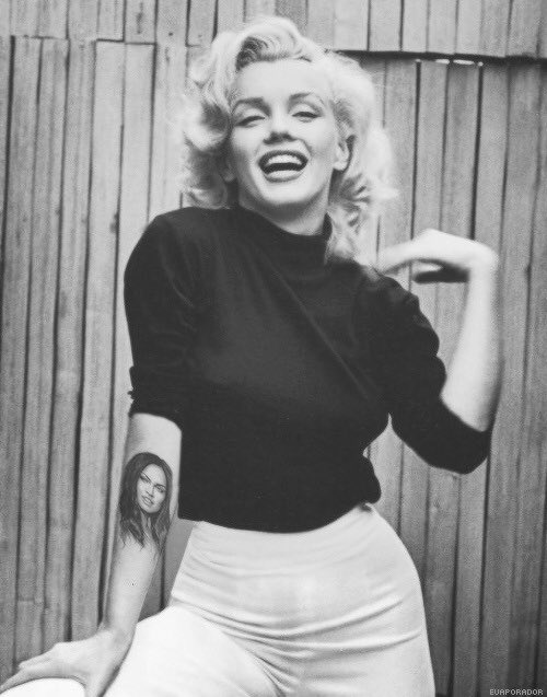 thisayah's tweet image. Do not hide your smile because of someone '