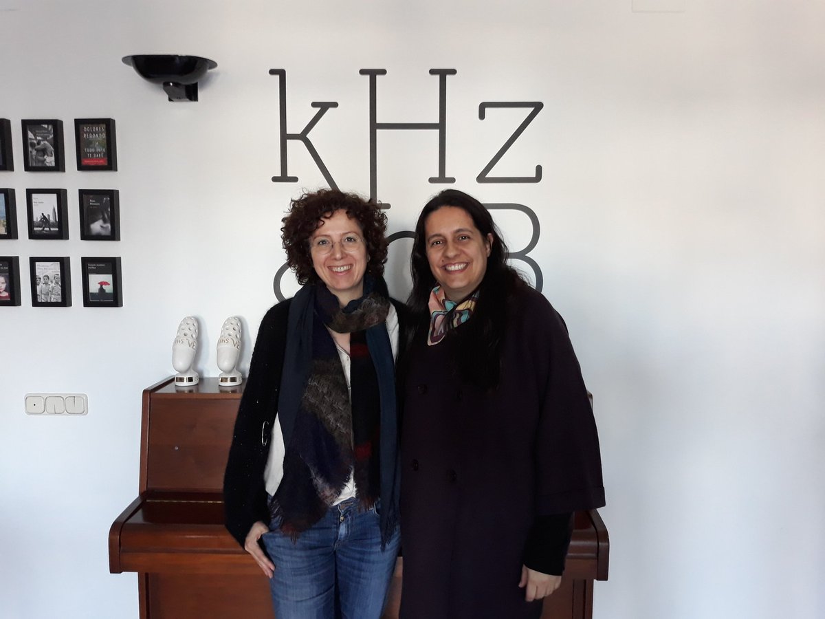 Hoy nos han visitado en nuestro estudio de Valencia <a href="/EvaGuell/">Eva Güell</a>  y <a href="/LauraGuileraV/">Laura Guilera Vella</a>  de <a href="/edit_planeta/">Editorial Planeta</a> <a href="/Planetadelibros/">PlanetadeLibros</a> . Un autentico placer compartir con ellas la pasión por los audiolibros. Todo el equipo técnico y artístico ha disfrutado con la visita. Volved pronto!!!