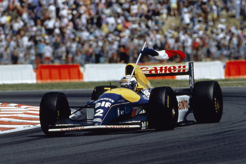 ELFenArgentina's tweet photo. #TBT #F1 El profesor @Prost_official durante el Gran Premio de 🇫🇷1993. #ELFRetro 🏁 https://t.co/ojF8r7xBZX