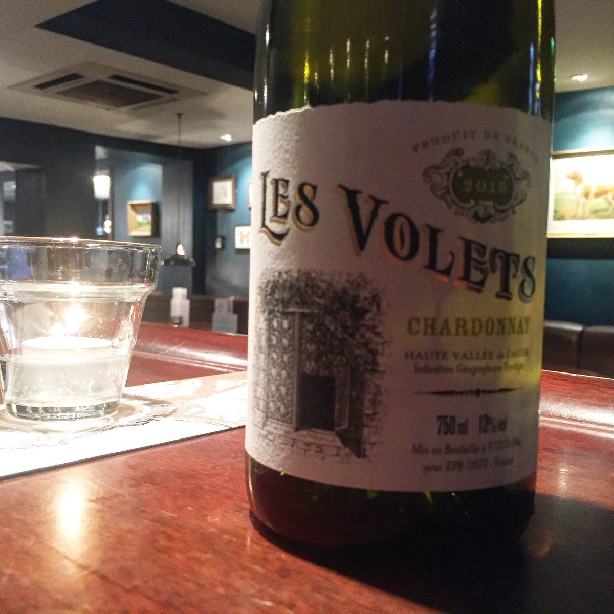 Les Volets chardonnay goes on the guest list today, courtesy of <a href="/welchandco/">Welch & Co</a> !