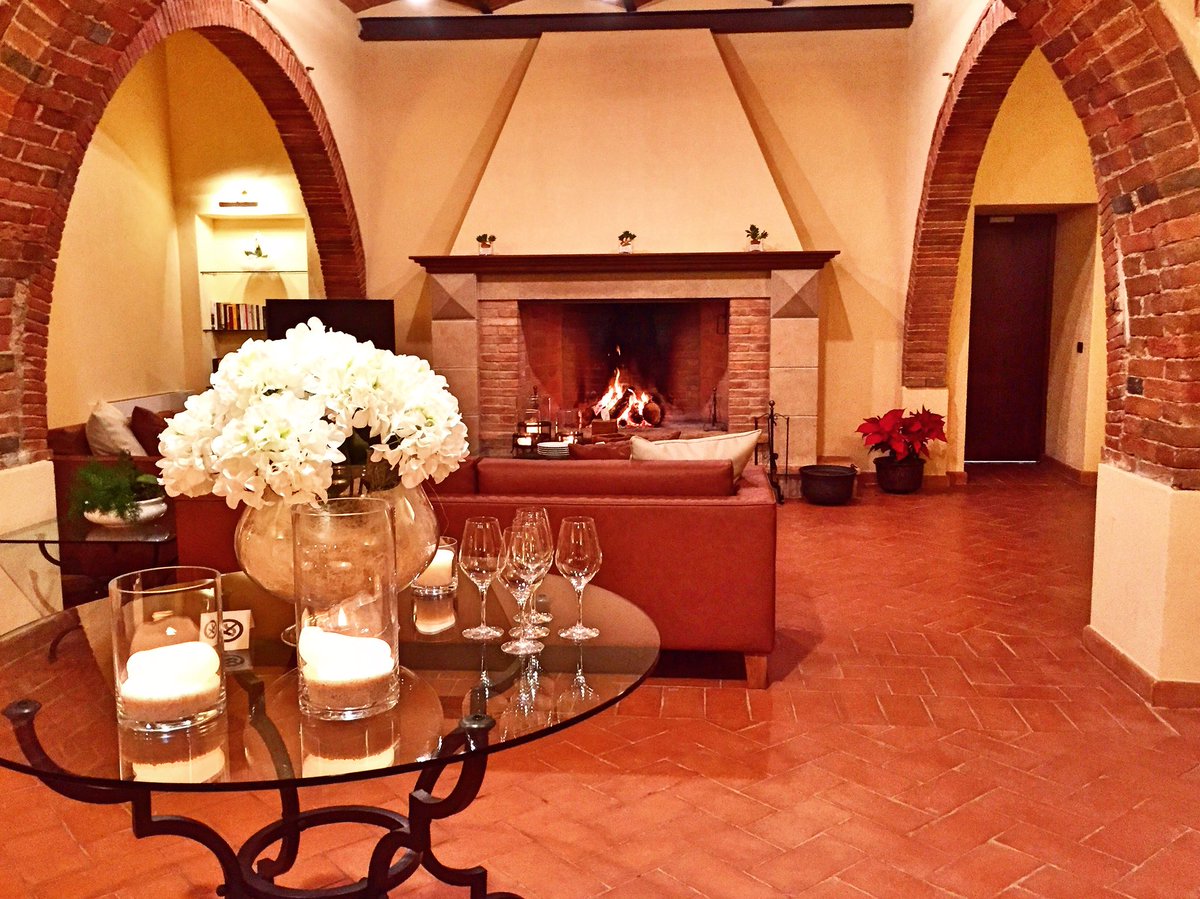 ColleMassari tweet media