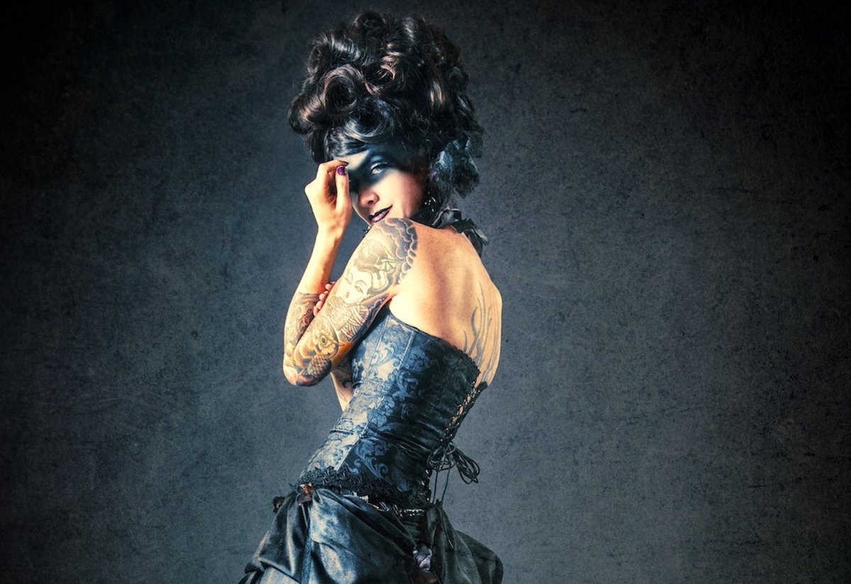 OperaCityFest's tweet image. OPERA COMPANIES - be part of Opera in the City Festival 2018 at @BridewellCentre. Following a successful first year, London&apos;s new, boutique opera festival is back for an extended season. Find out more about how to bring your work: opera-in-the-city.com/submissions #opera #fringeopera